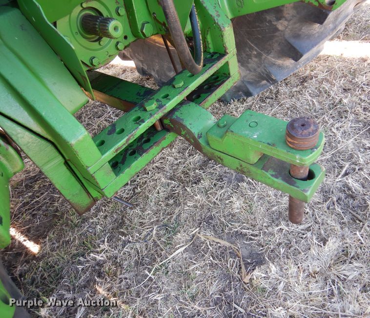 image for item DK4380 1990 John Deere 4955  MFWD tractor