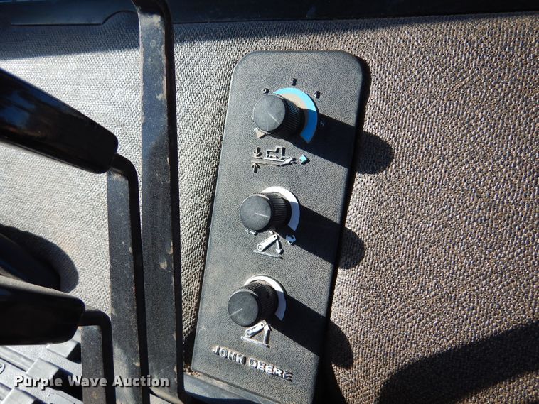 image for item DK4380 1990 John Deere 4955  MFWD tractor