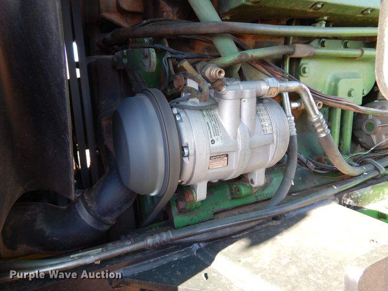 image for item DK4380 1990 John Deere 4955  MFWD tractor