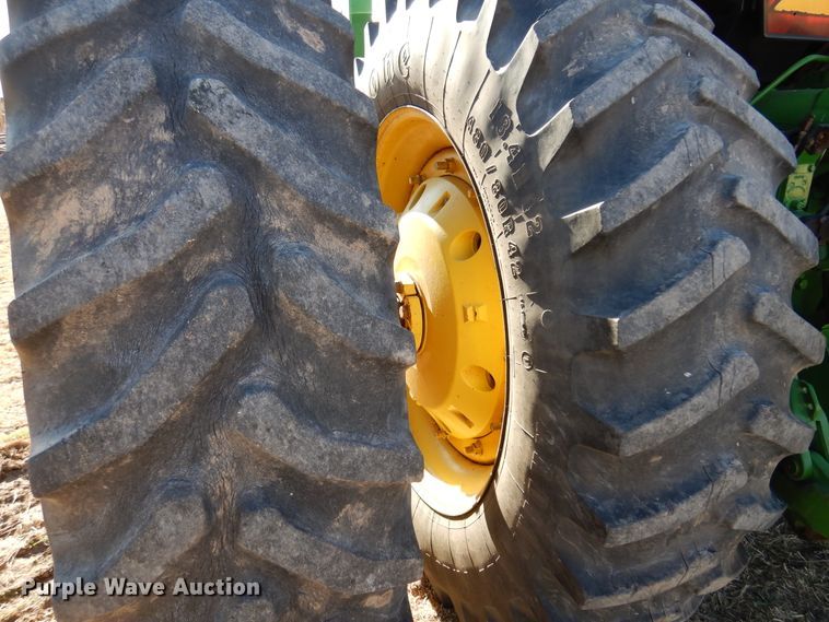 image for item DK4380 1990 John Deere 4955  MFWD tractor