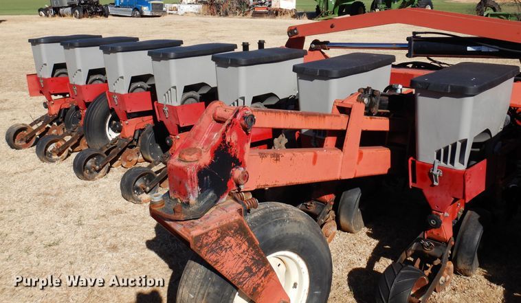 image for item DK4384 Case IH 1200  no-till planter