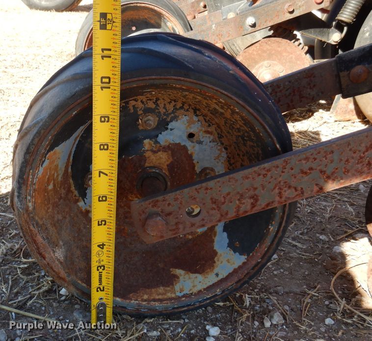 image for item DK4384 Case IH 1200  no-till planter