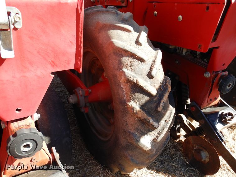 image for item DK4384 Case IH 1200  no-till planter
