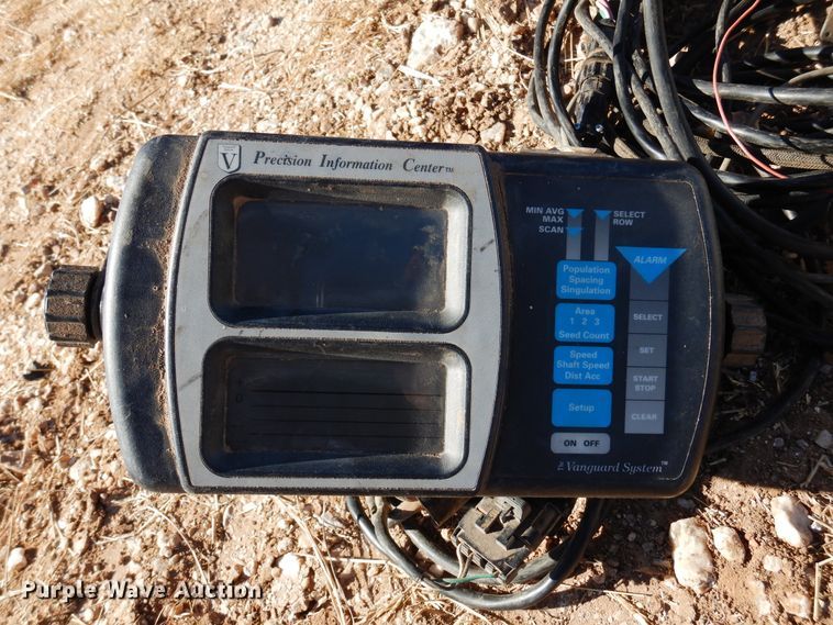 image for item DK4384 Case IH 1200  no-till planter