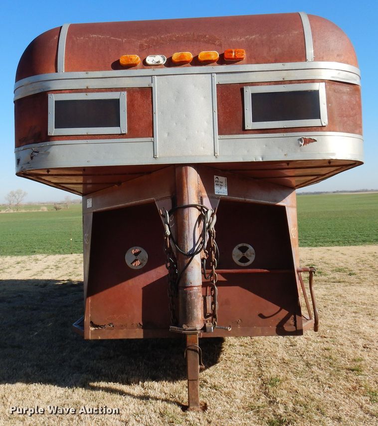 image for item DK4385 Rawhide  livestock trailer