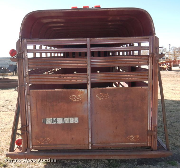 image for item DK4385 Rawhide  livestock trailer