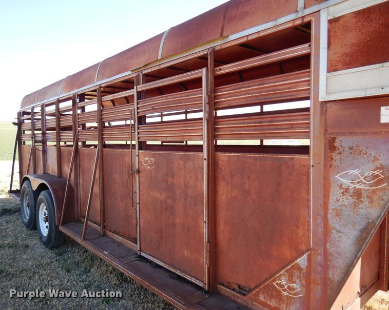 image for item DK4385 Rawhide  livestock trailer