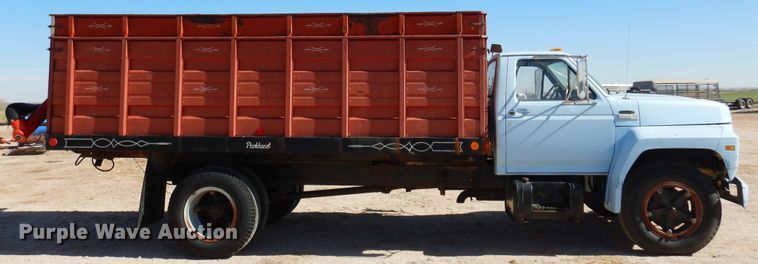 image for item DK4388 1990 Ford F600  grain truck
