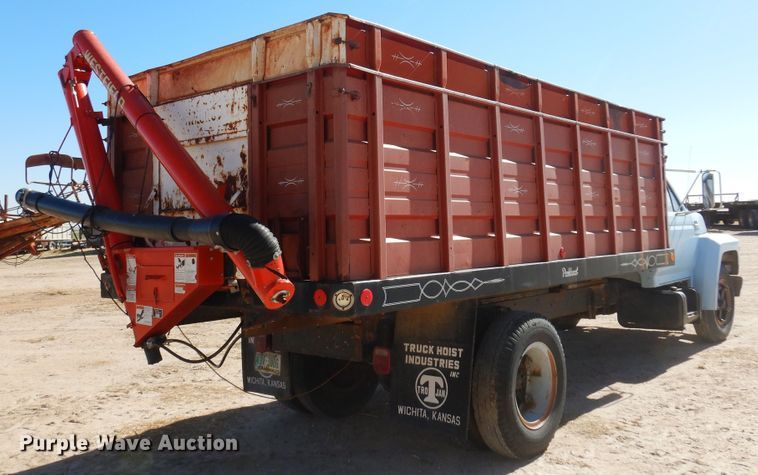 image for item DK4388 1990 Ford F600  grain truck