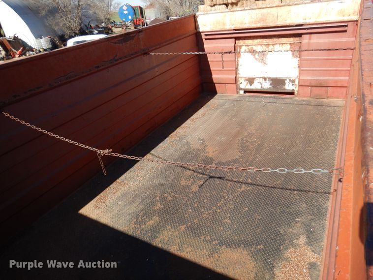 image for item DK4388 1990 Ford F600  grain truck