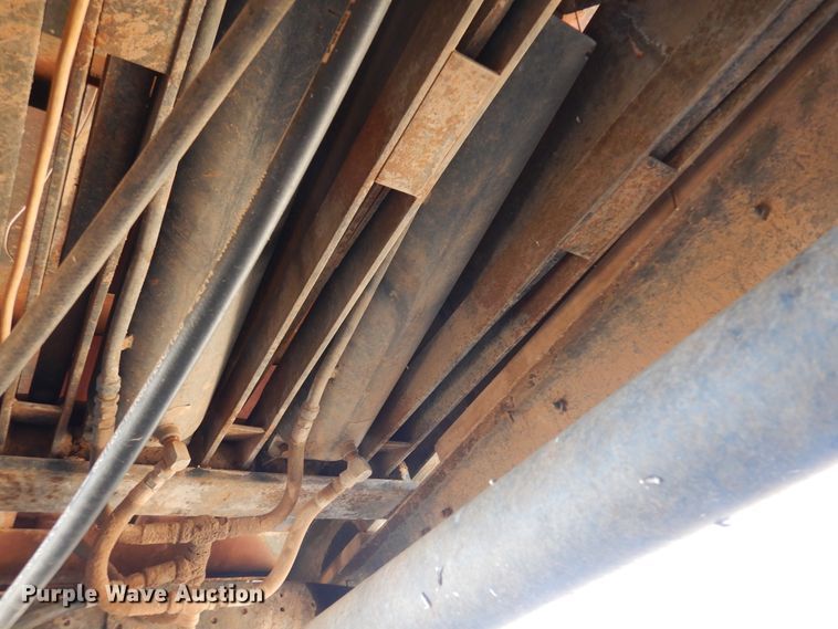 image for item DK4388 1990 Ford F600  grain truck