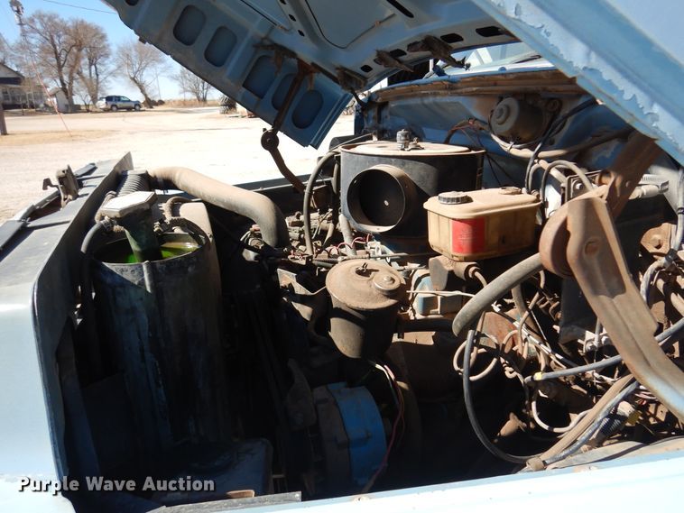 image for item DK4388 1990 Ford F600  grain truck