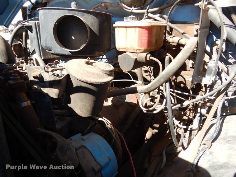 image for item DK4388 1990 Ford F600  grain truck