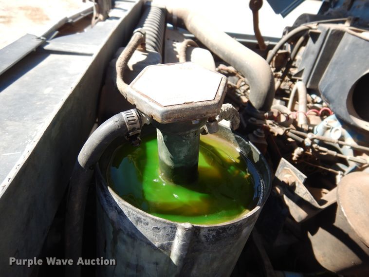 image for item DK4388 1990 Ford F600  grain truck