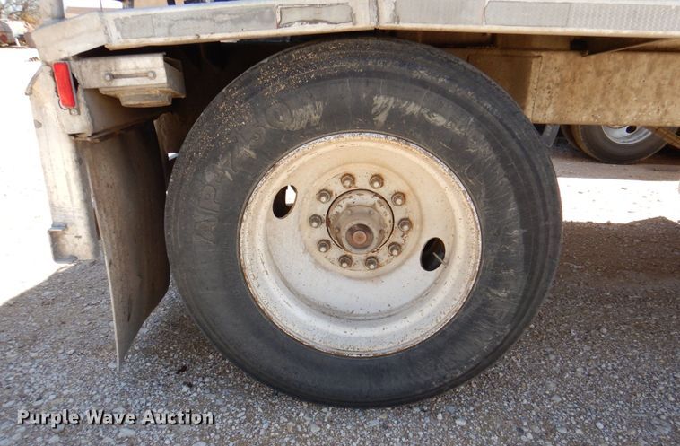 image for item DK8252 1998 Ledwell  feed delivery trailer