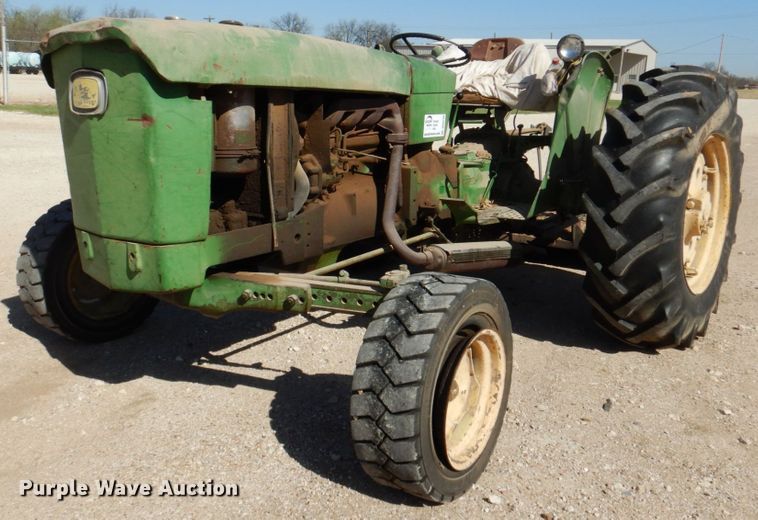 image for item DK8260 John Deere 400  tractor