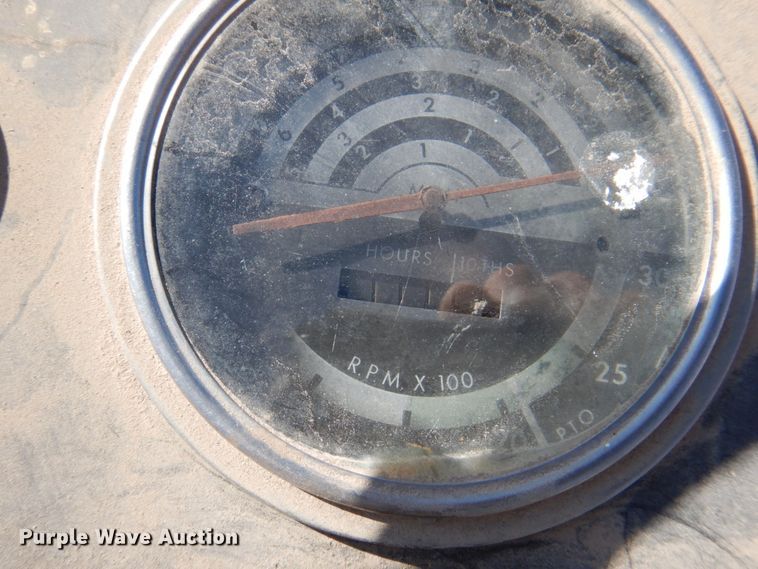 image for item DK8260 John Deere 400  tractor