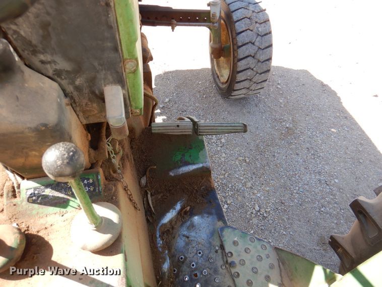 image for item DK8260 John Deere 400  tractor