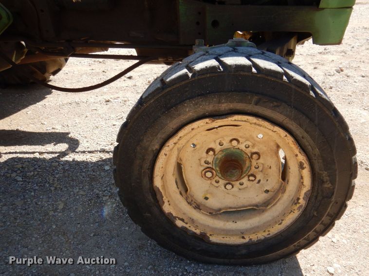 image for item DK8260 John Deere 400  tractor