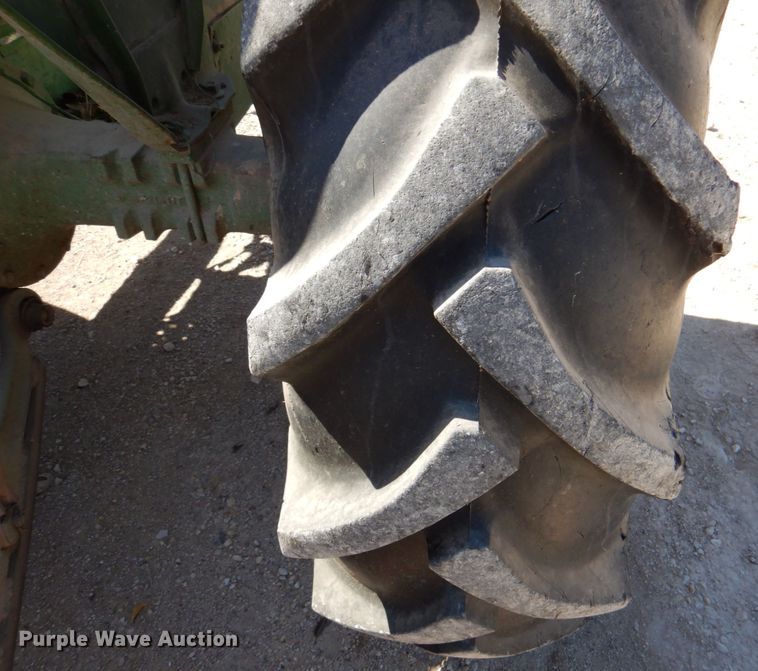 image for item DK8260 John Deere 400  tractor