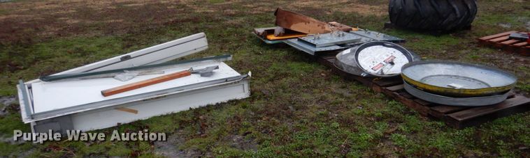 image for item DM7244 Grain bin parts