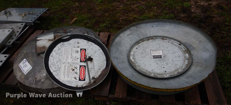 image for item DM7244 Grain bin parts