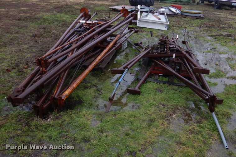 image for item DM7246 (9) grain bin hand crank jacks