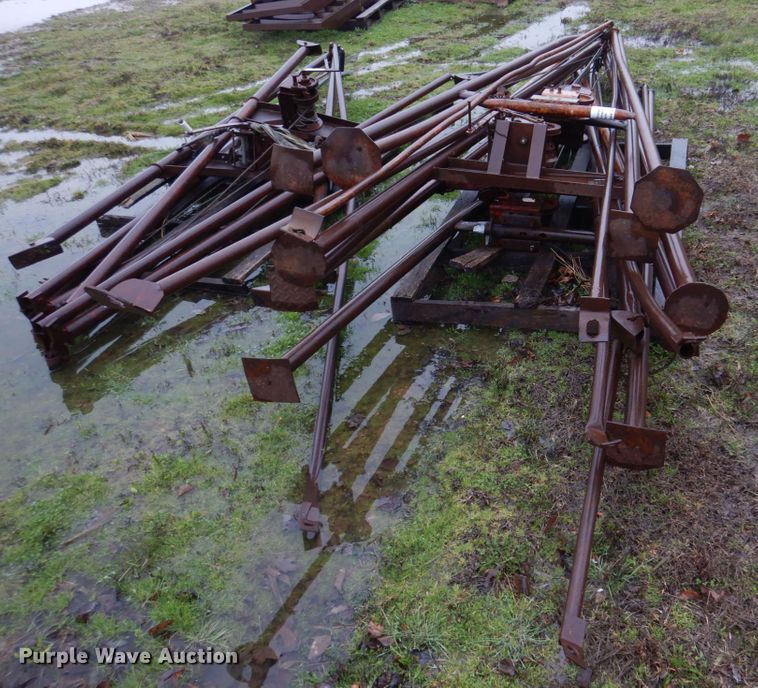 image for item DM7246 (9) grain bin hand crank jacks