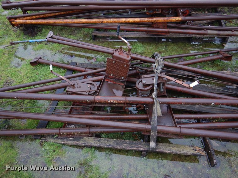 image for item DM7246 (9) grain bin hand crank jacks