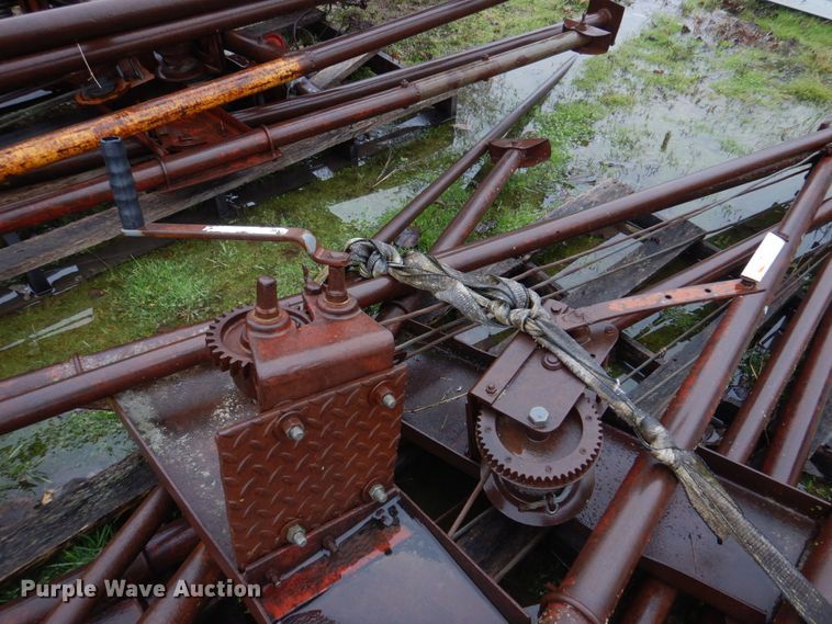 image for item DM7246 (9) grain bin hand crank jacks