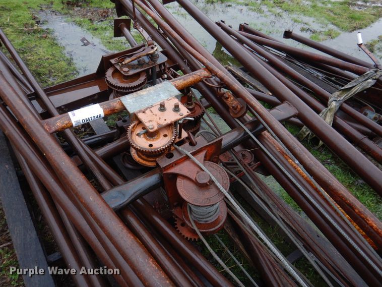 image for item DM7246 (9) grain bin hand crank jacks