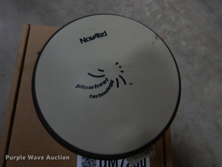 image for item DM7250 RTK base station