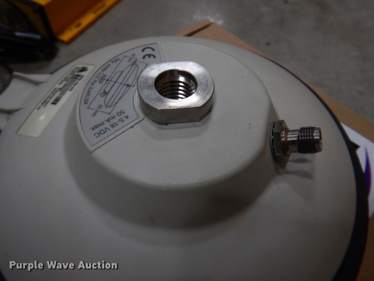 image for item DM7250 RTK base station