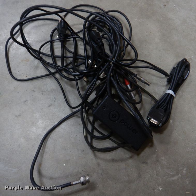 image for item DM7250 RTK base station