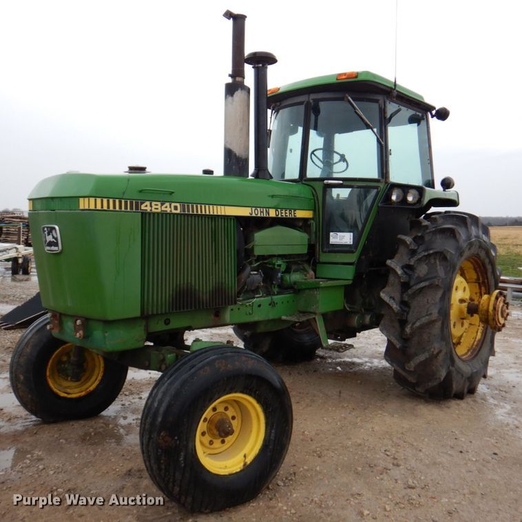 image for item DN1477 1982 John Deere 4840  tractor