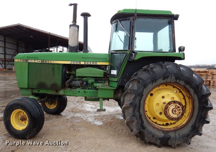 image for item DN1477 1982 John Deere 4840  tractor