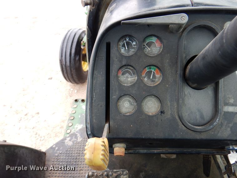 image for item DN1477 1982 John Deere 4840  tractor