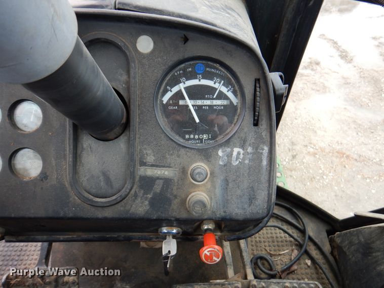 image for item DN1477 1982 John Deere 4840  tractor