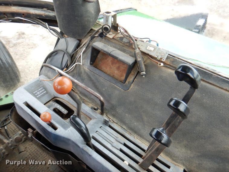 image for item DN1477 1982 John Deere 4840  tractor