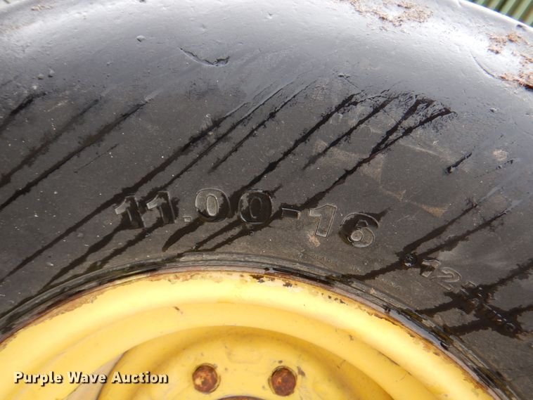 image for item DN1477 1982 John Deere 4840  tractor