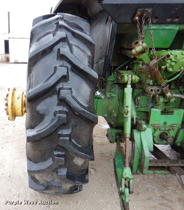 image for item DN1477 1982 John Deere 4840  tractor