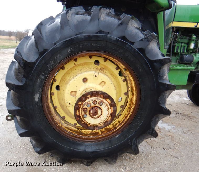 image for item DN1477 1982 John Deere 4840  tractor