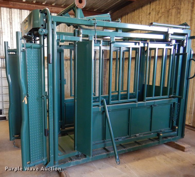 image for item DP3916 Tres Estrellas  livestock chute