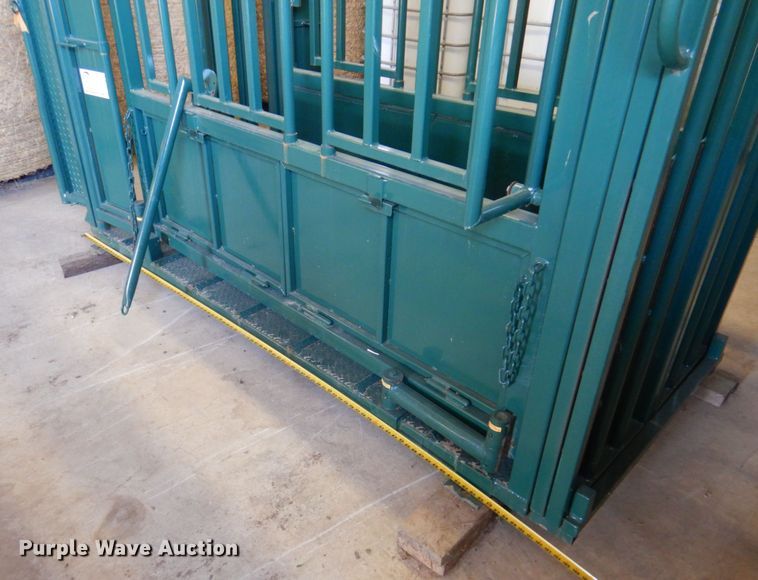 image for item DP3916 Tres Estrellas  livestock chute