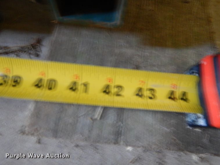 image for item DP3916 Tres Estrellas  livestock chute