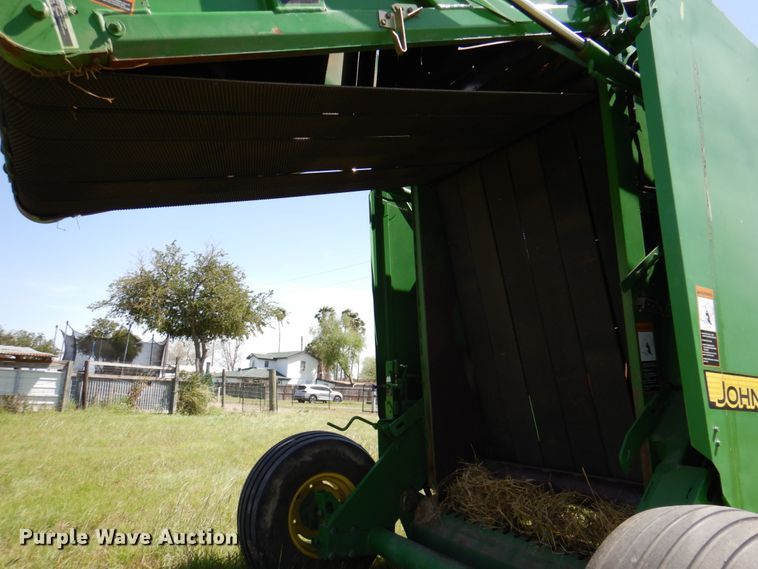 image for item DP3917 2007 John Deere 458  round baler