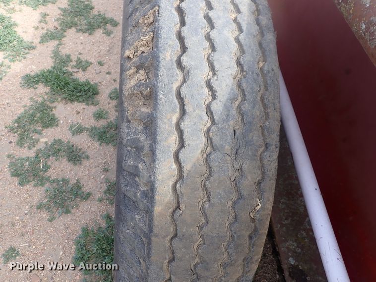 image for item DP4567 New Holland 516S  manure spreader