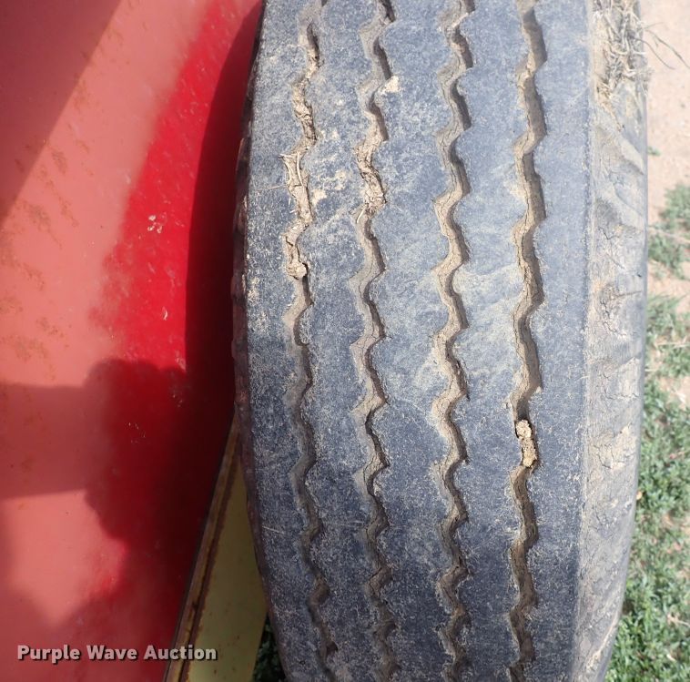 image for item DP4567 New Holland 516S  manure spreader