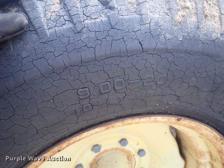 image for item DP4567 New Holland 516S  manure spreader