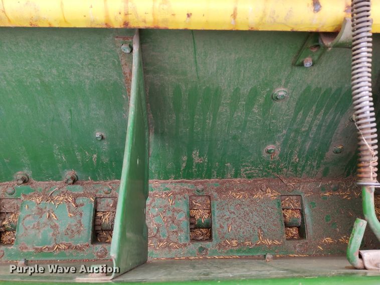 image for item DR0883 John Deere FB B  grain drill